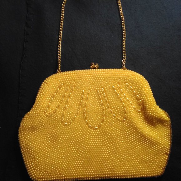 Japanese Faux Pearl Beaded Pinkish Beige Satin Lined Snap Clutch Evening Purse - Picture 15 of 17